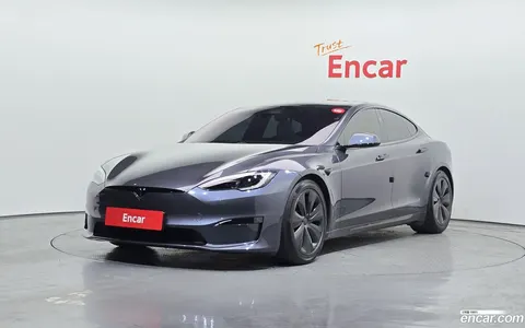 Tesla Model S 2023 купить в Москве