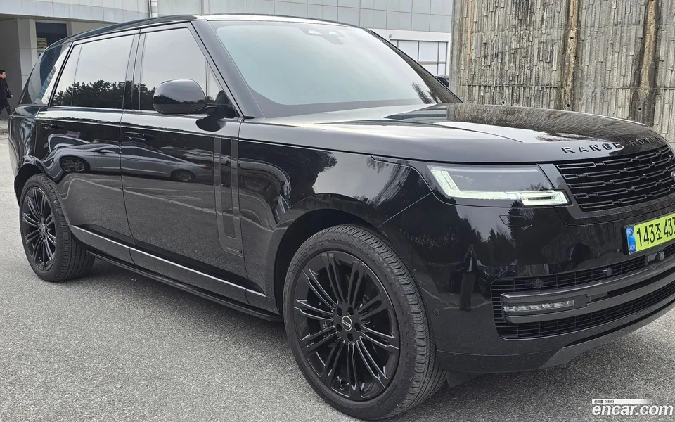 Land Rover Range Rover P530 AB LWB 2025 — миниатюра 3