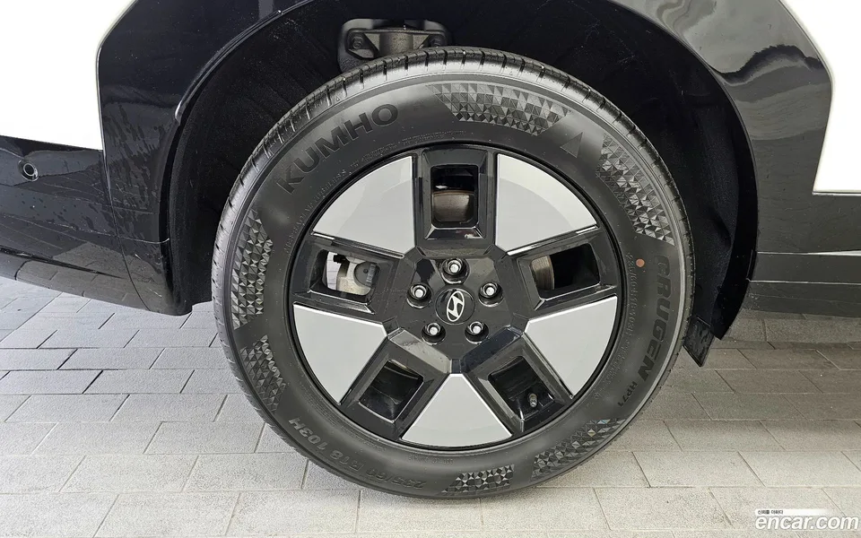 Hyundai SantaFe HEV 1.6 2WD 2024 — миниатюра 5
