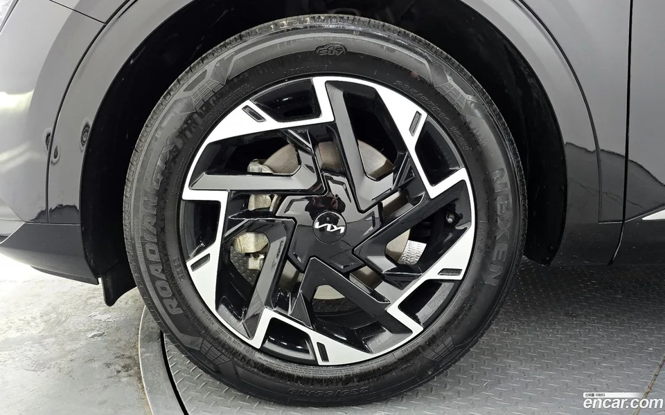 Kia Sportage 1.6 2WD 2022 — миниатюра 5