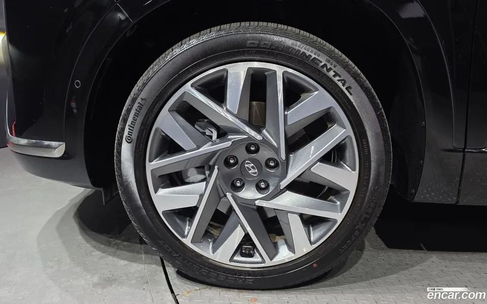 Hyundai SantaFe 2.5T 2WD 2023 — миниатюра 5