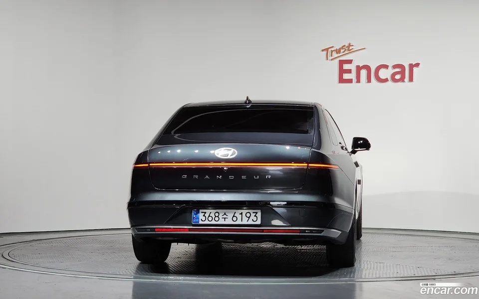 Hyundai Grandeur Hybrid 2023 — миниатюра 4