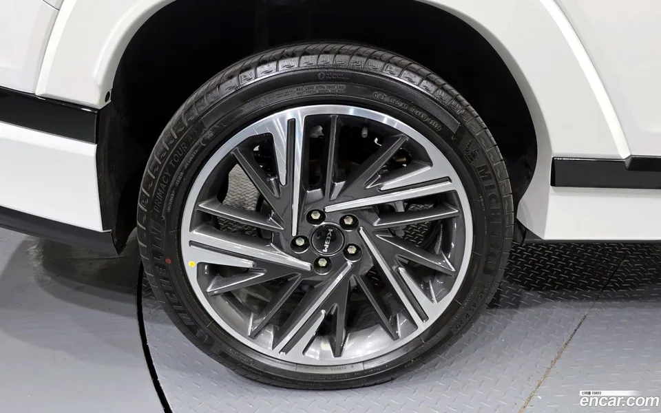 KG Mobility Actyon HEV 1.5 2WD 2025 — миниатюра 5