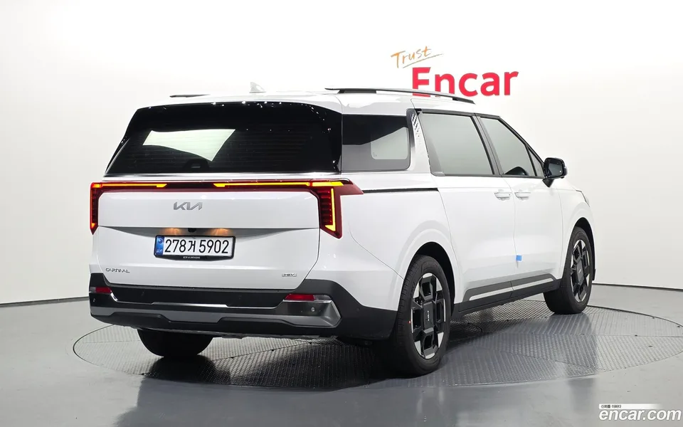 Kia Carnival HEV 9 2026 — миниатюра 2