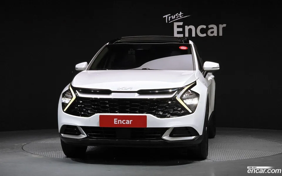 Kia Sportage 1.6 2WD 2022 — миниатюра 3