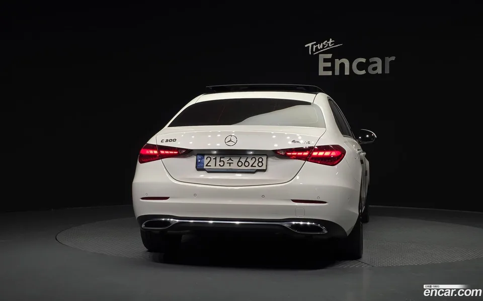 Mercedes-Benz C-Class C300 4MATIC 2023 — миниатюра 4