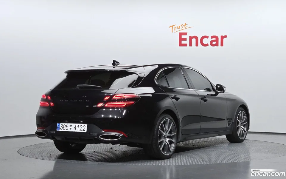 Genesis G70 Shooting Brake 2.5T 2WD 2023 — миниатюра 2