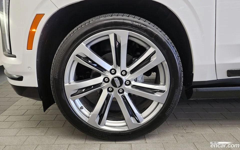 Cadillac Escalade 6.2 ESV 2025 — миниатюра 5