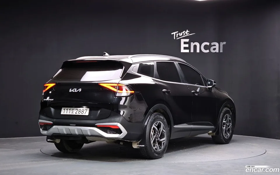 Kia Sportage 2.0 2WD 2022 — миниатюра 2
