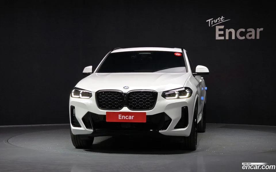 BMW X4 xDrive20i M 2025 — миниатюра 3