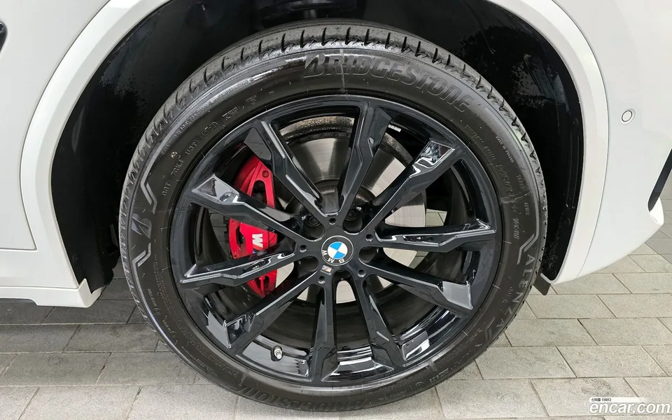 BMW X4 xDrive20i M 2025 — миниатюра 5