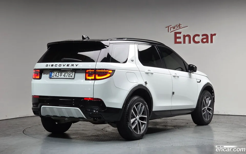 Land Rover Discovery Sport P250 SE 2025 — миниатюра 2