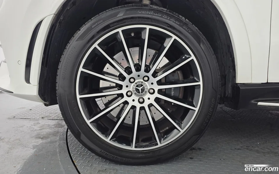 Mercedes-Benz GLE-Class GLE400d 4MATIC 2022 — миниатюра 5