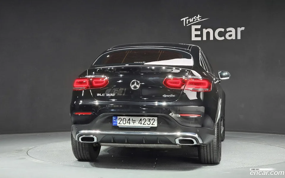 Mercedes-Benz GLC-Class GLC300 4MATIC 2023 — миниатюра 4