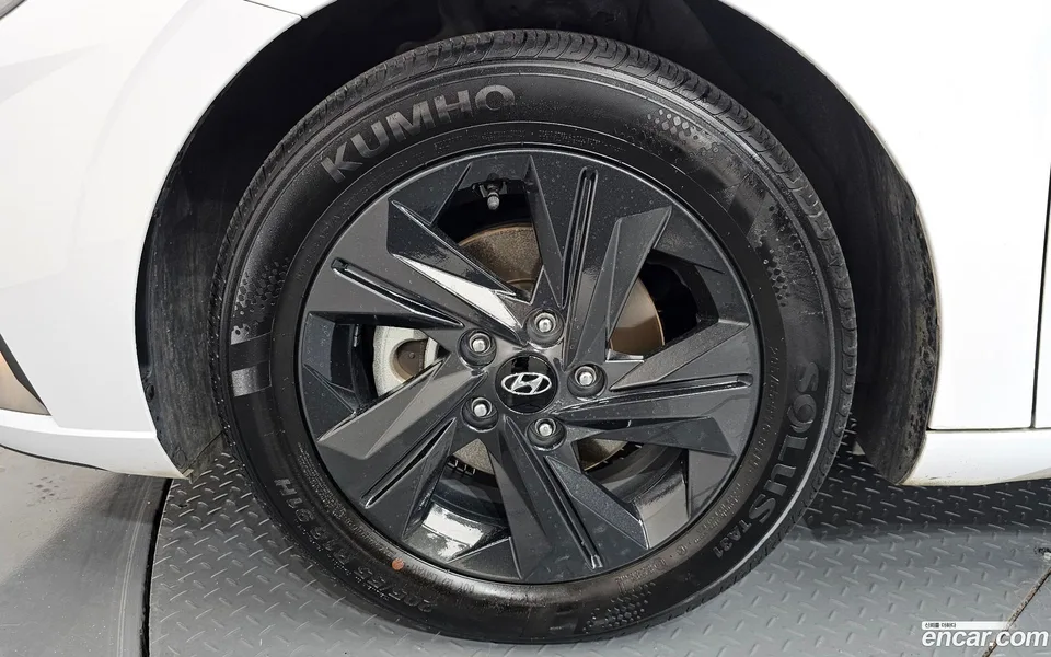 Hyundai Avante 1.6 2022 — миниатюра 5