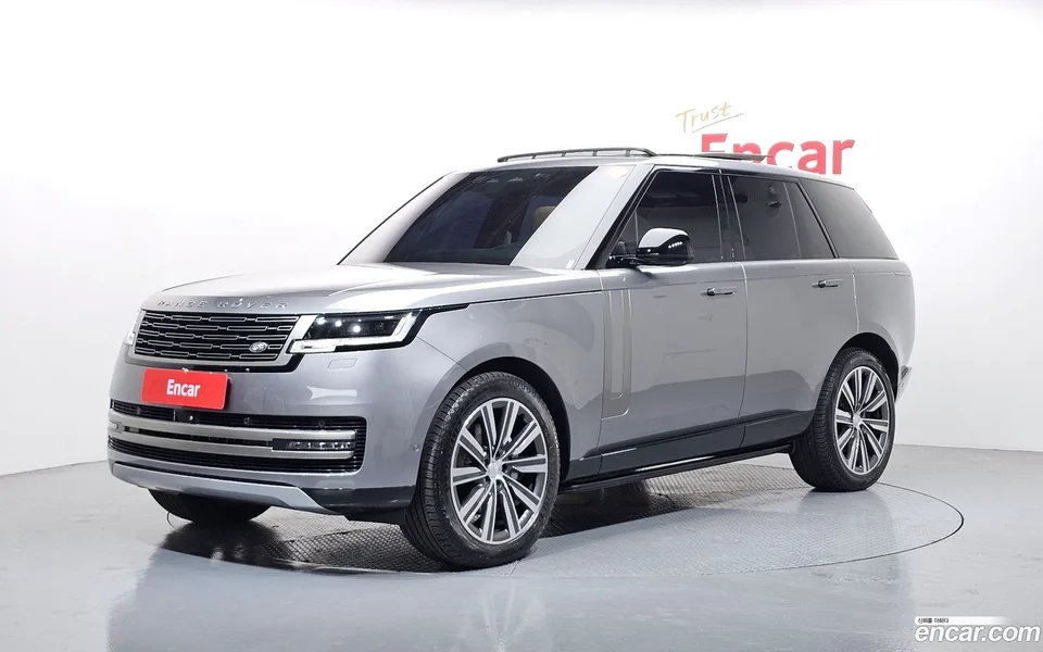 Land Rover Range Rover D350 HSE 2023 — фото 1, купить с доставкой в Москву