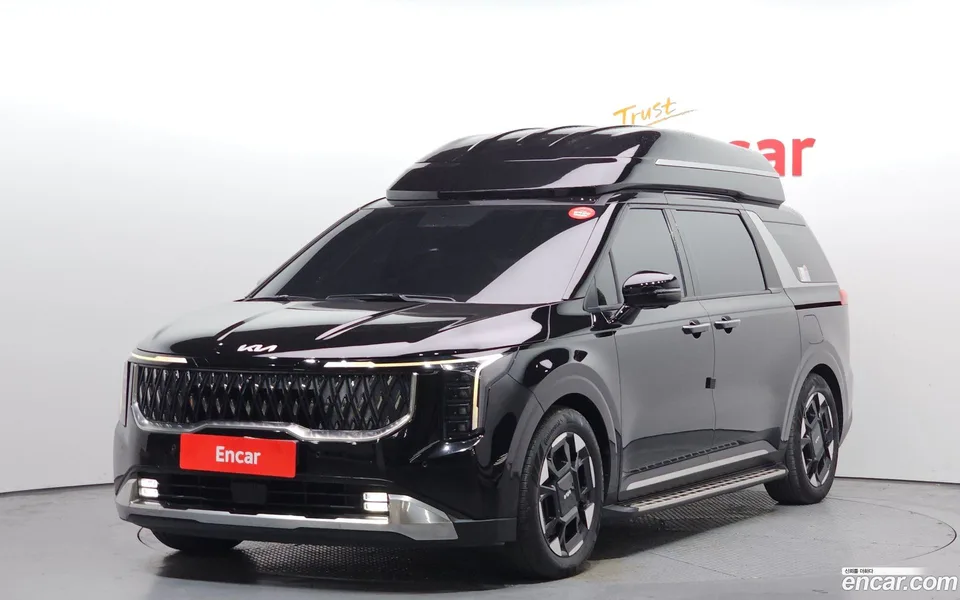 Kia Carnival 9 2024 — фото 1, купить с доставкой в Москву