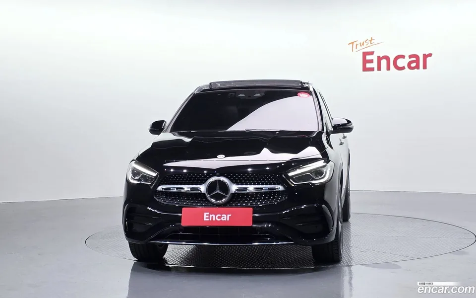 Mercedes-Benz GLA-Class GLA250 4MATIC 2022 — миниатюра 3
