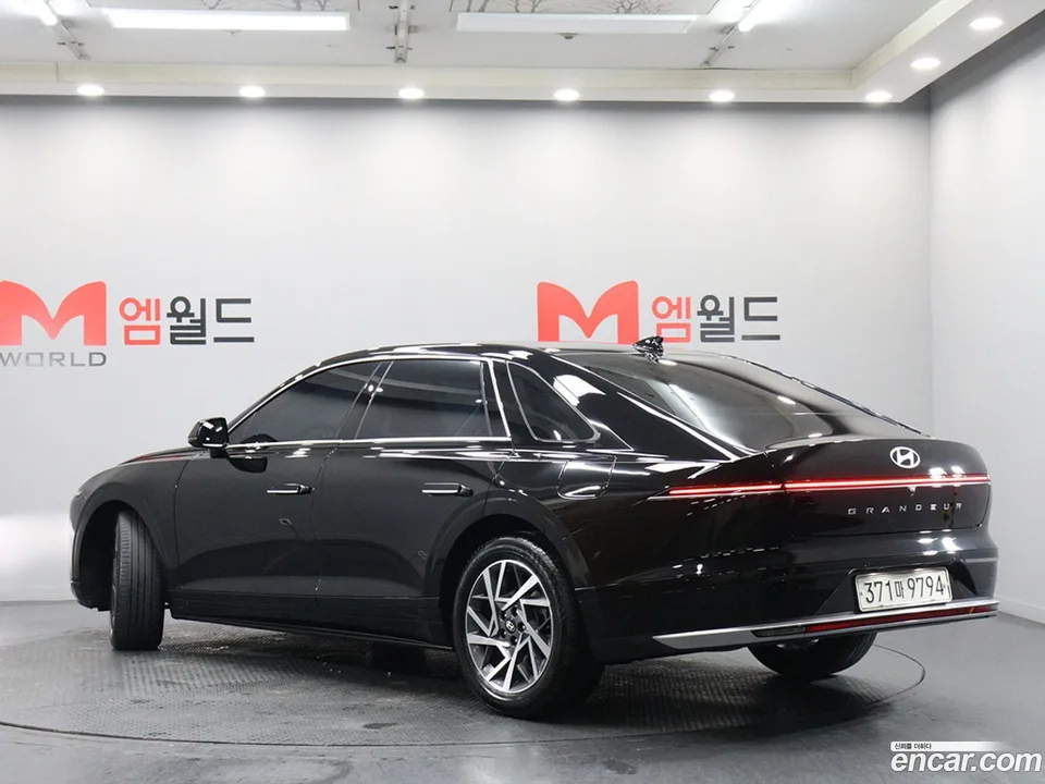 Hyundai Grandeur 2.5 2WD 2024 — миниатюра 4