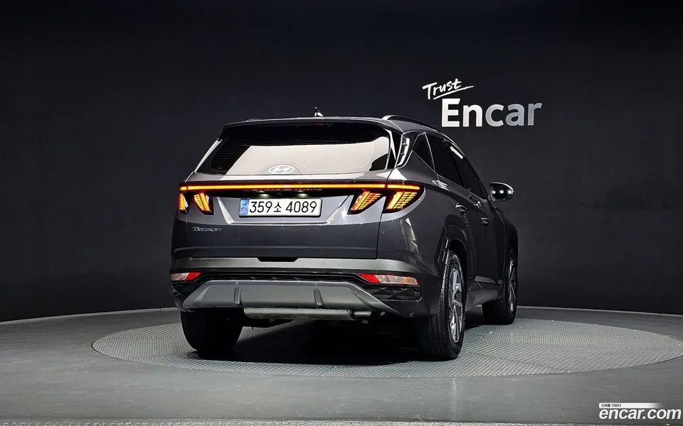 Hyundai Tucson Hybrid 2WD 2023 — миниатюра 4