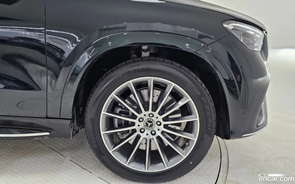 Mercedes-Benz GLE-Class GLE450 4MATIC 2025 — миниатюра 5