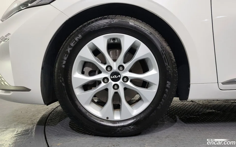 Kia K8 2.5 2WD 2022 — миниатюра 5