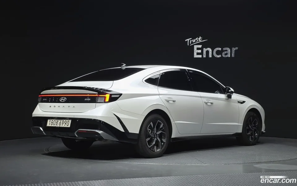 Hyundai Sonata The Edge 2.0 LPG() 2024 — миниатюра 2