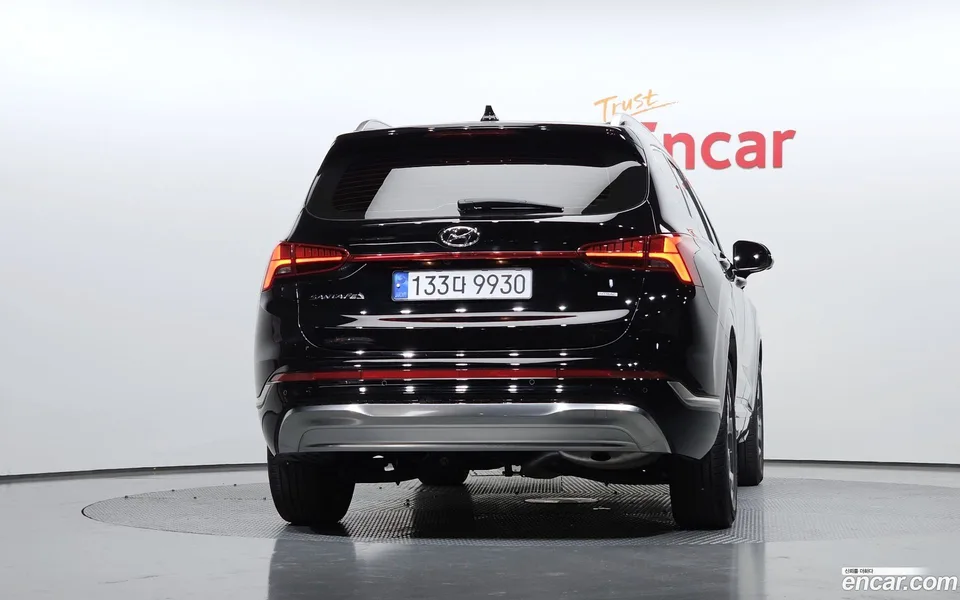 Hyundai Santa Fe HEV 1.6 4WD 2023 — миниатюра 4