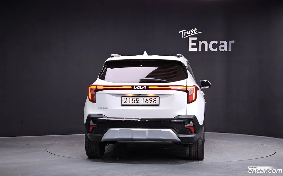 Kia Seltos 1.6 2WD 2022 — миниатюра 4