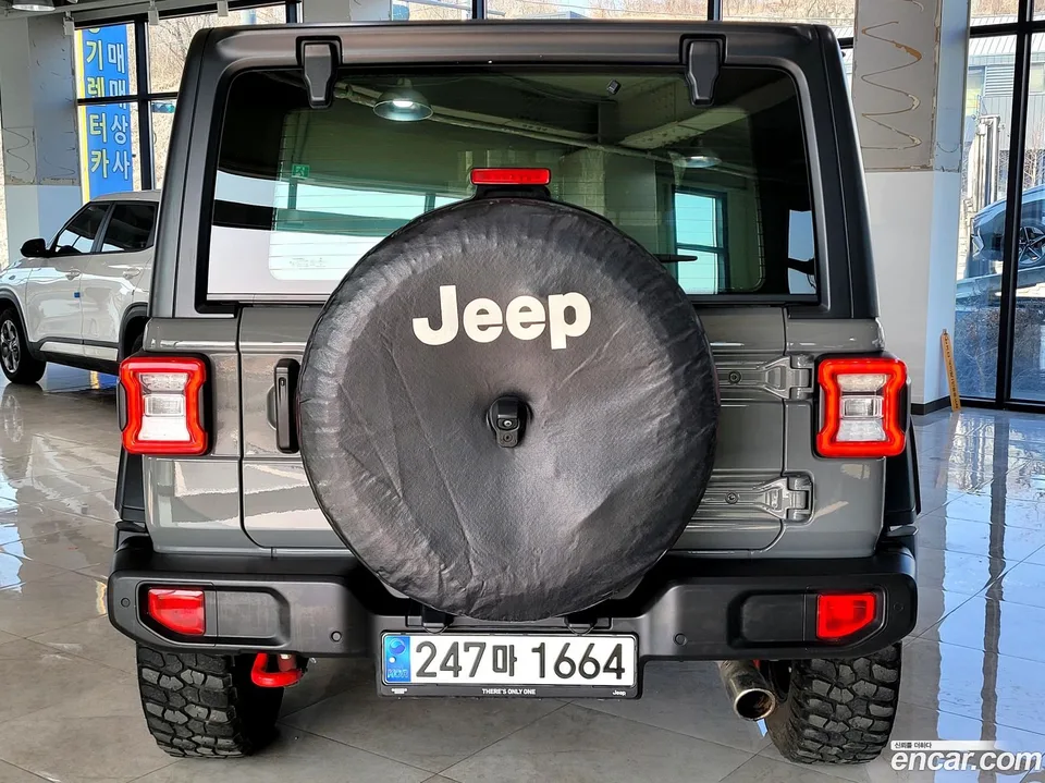 Jeep Wrangler 2.0 4 2023 — миниатюра 4