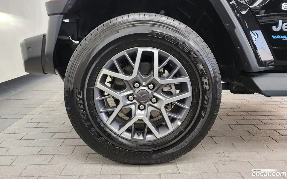 Jeep Wrangler 2.0 4 4xe 2022 — миниатюра 5