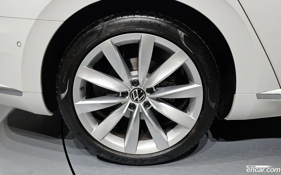 Volkswagen Arteon 2.0 TDI 2022 — миниатюра 5