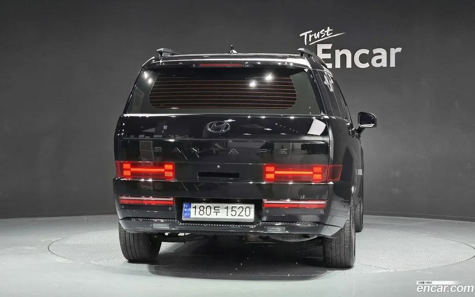 Hyundai SantaFe HEV 1.6 2WD 2023 — миниатюра 4