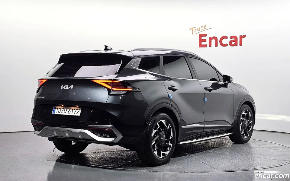 Kia Sportage 1.6 2WD 2023 — миниатюра 2