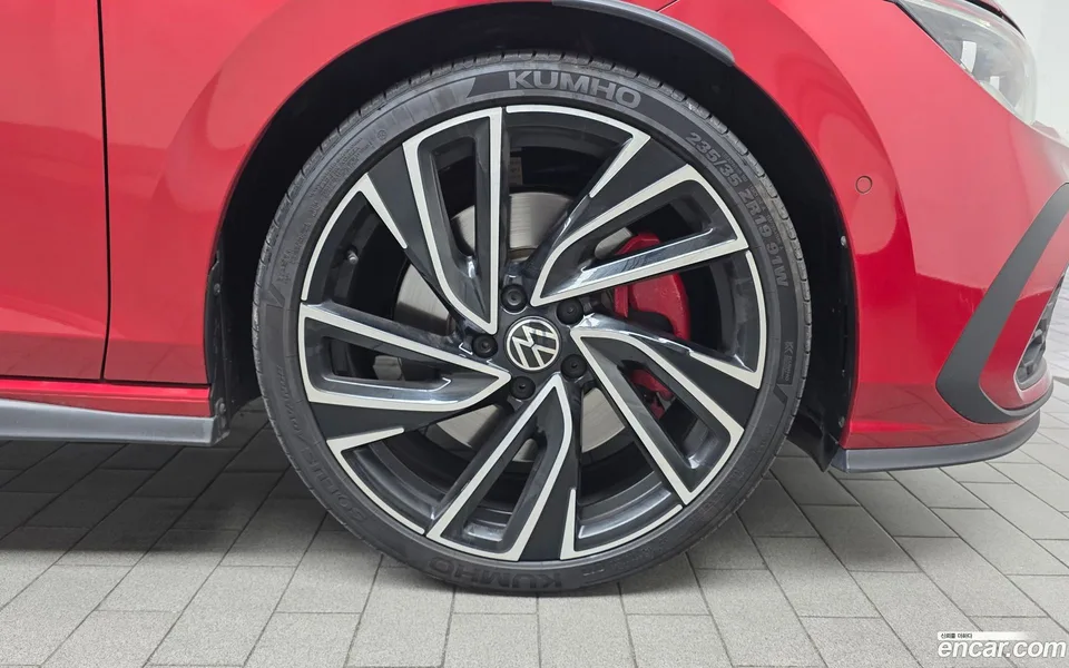 Volkswagen Golf 2.0 GTI 2024 — миниатюра 5