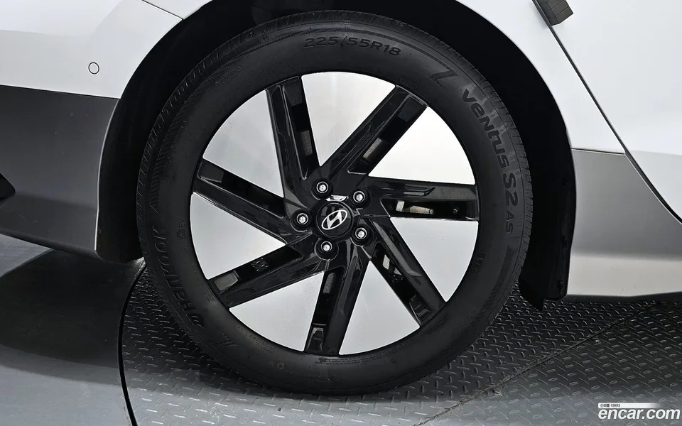 Hyundai Ioniq 6 2022 — миниатюра 5