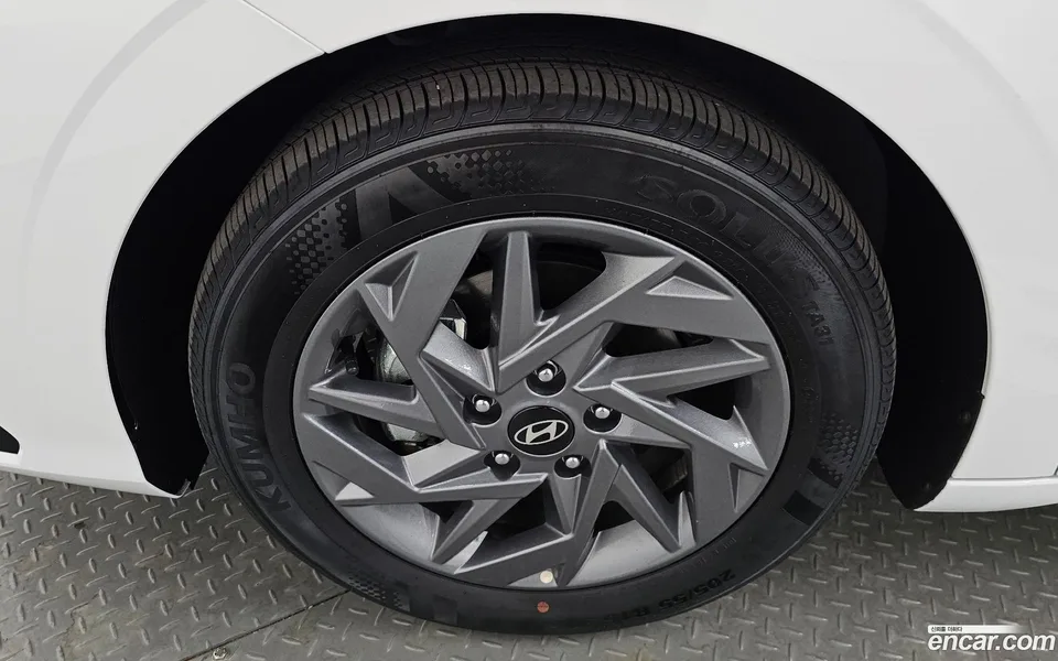 Hyundai Avante CN7 Hybrid 2025 — миниатюра 5