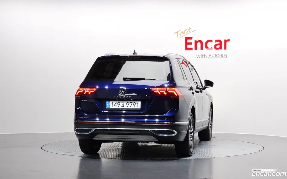 Volkswagen Tiguan Allspace 2.0 TSI 2022 — миниатюра 4