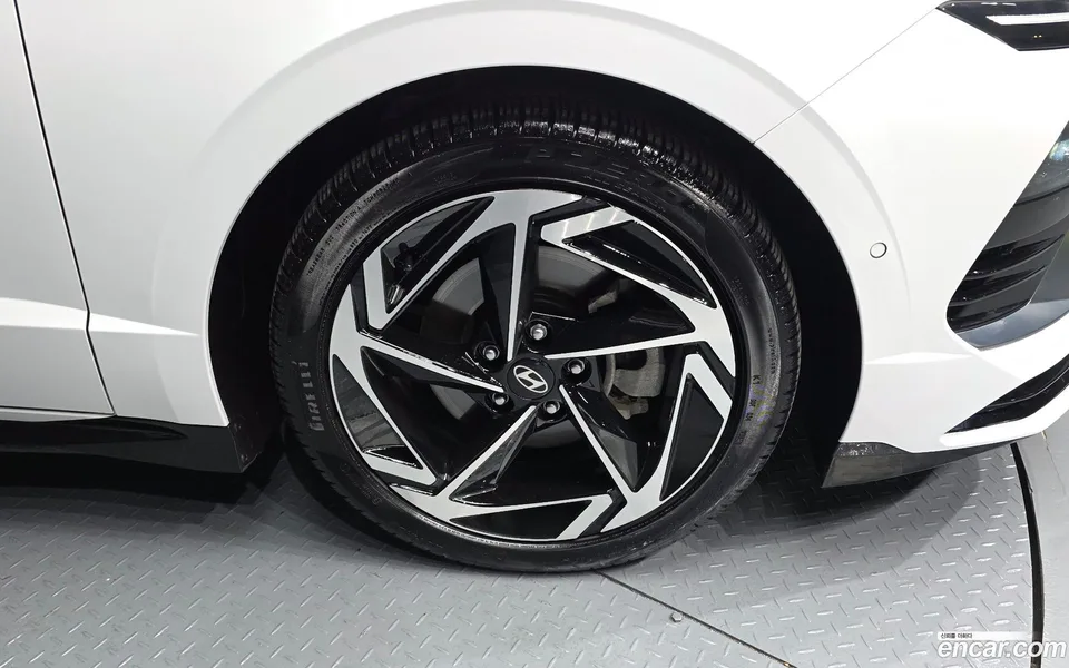 Hyundai Sonata The Edge 1.6 2023 — миниатюра 5