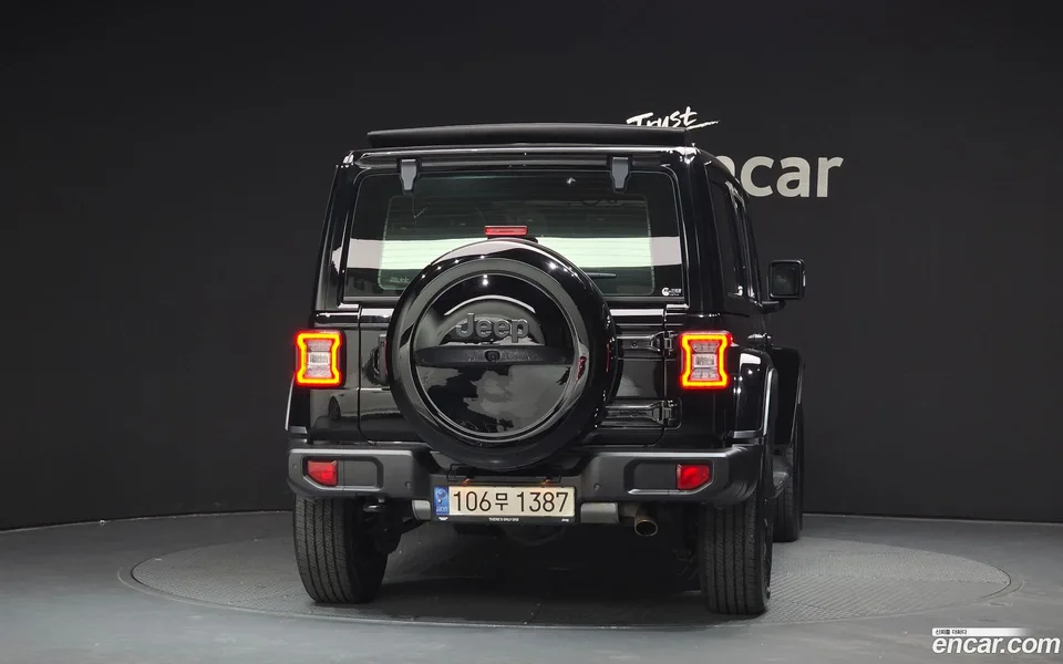 Jeep Wrangler 2.0 4 2022 — миниатюра 4