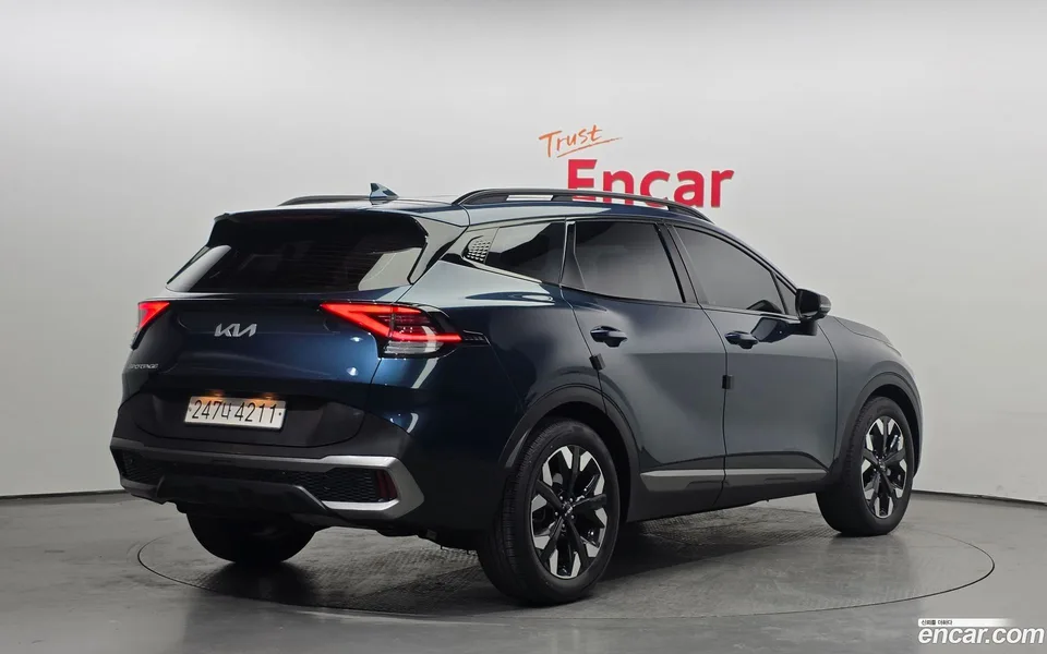 Kia Sportage 2.0 2WD 2022 — миниатюра 2