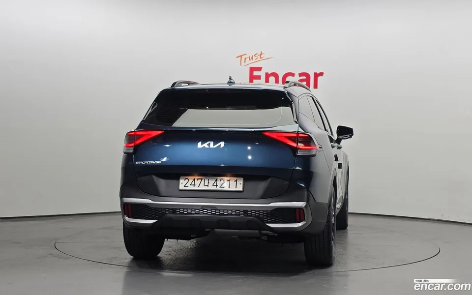 Kia Sportage 2.0 2WD 2022 — миниатюра 4