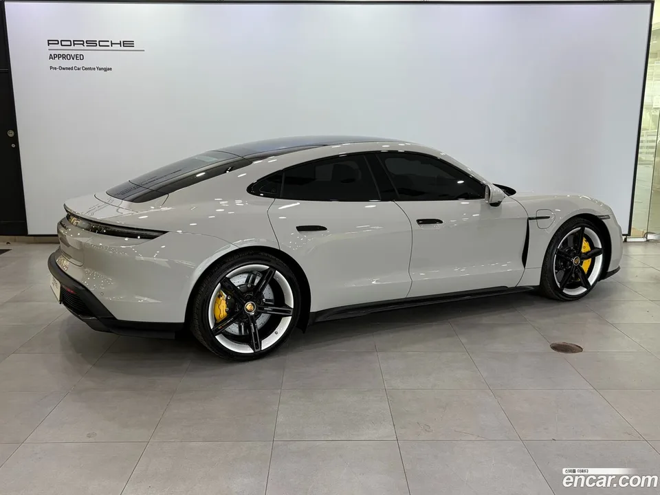 Porsche Taycan S 2024 — миниатюра 3