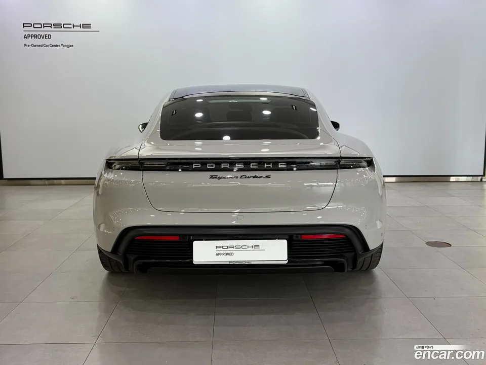 Porsche Taycan S 2024 — миниатюра 5