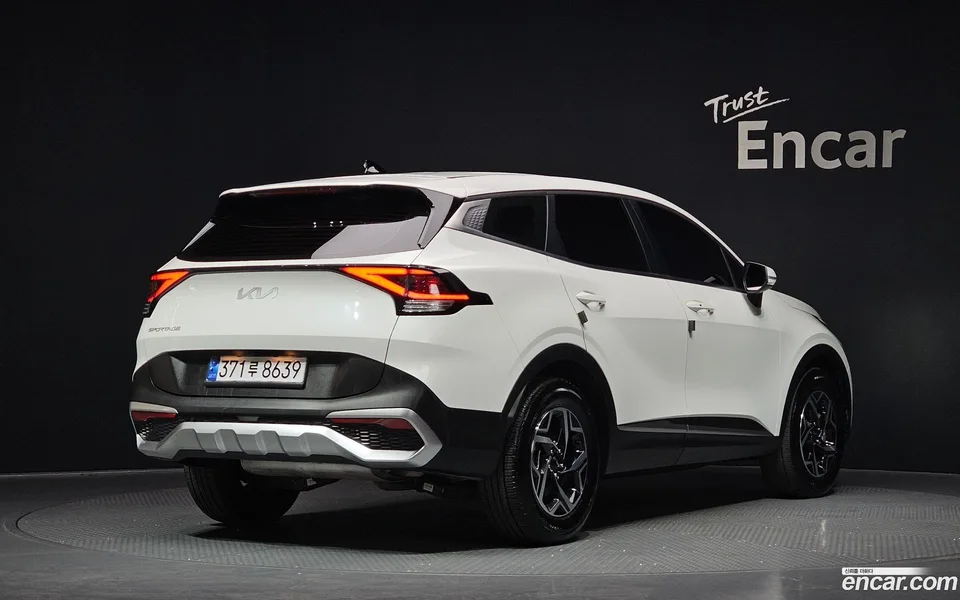 Kia Sportage 1.6 2WD 2024 — миниатюра 2