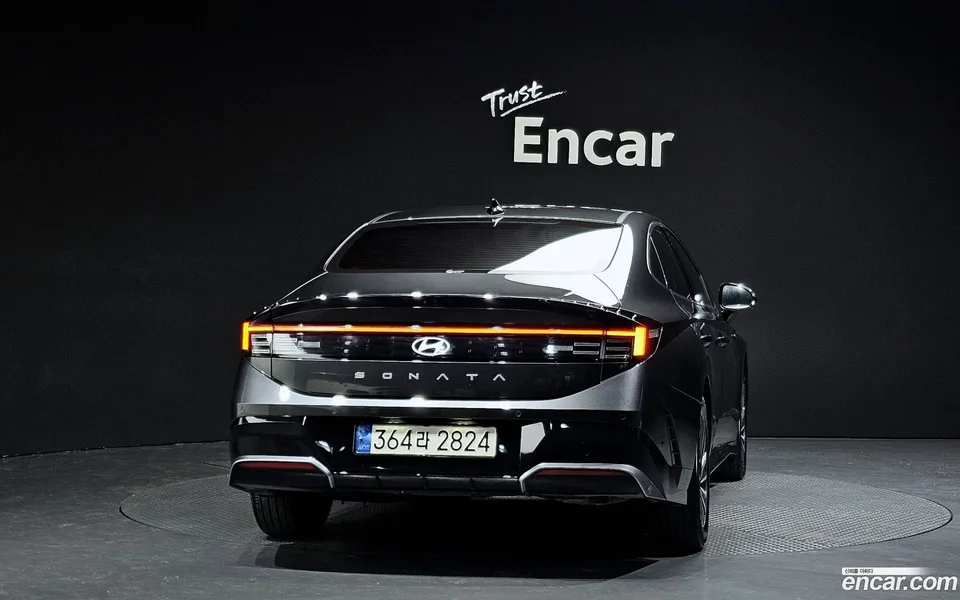 Hyundai Sonata The Edge Hybrid 2025 — миниатюра 4