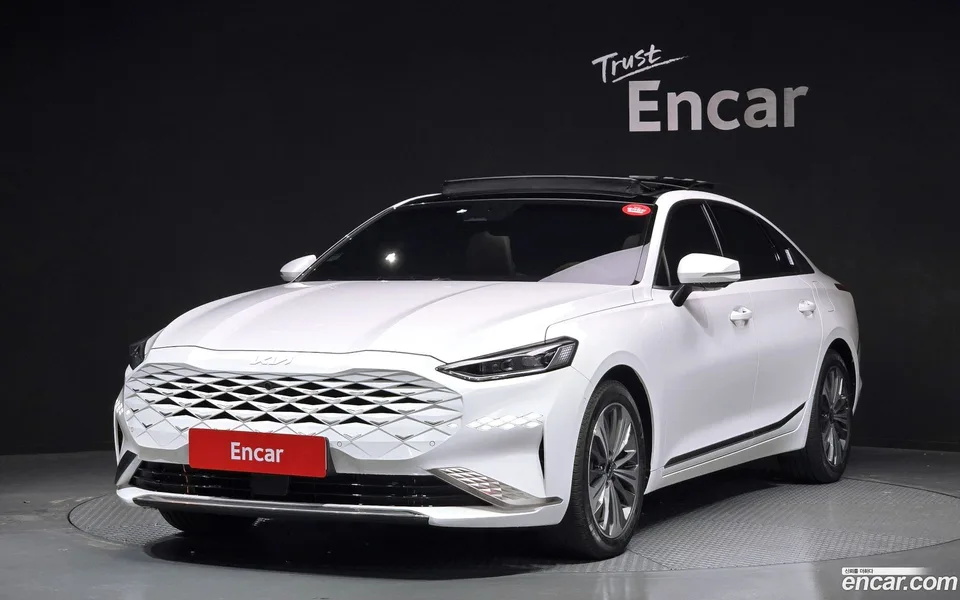 Kia K8 Hybrid 2023 — фото 1, купить с доставкой в Москву