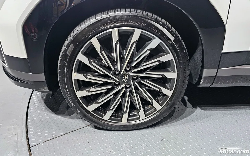Hyundai SantaFe 2.5T 2WD 2023 — миниатюра 5