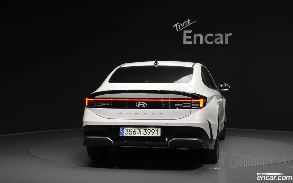 Hyundai Sonata The Edge 1.6 2023 — миниатюра 4