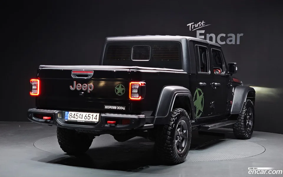 Jeep Gladiator 3.6 2023 — миниатюра 2